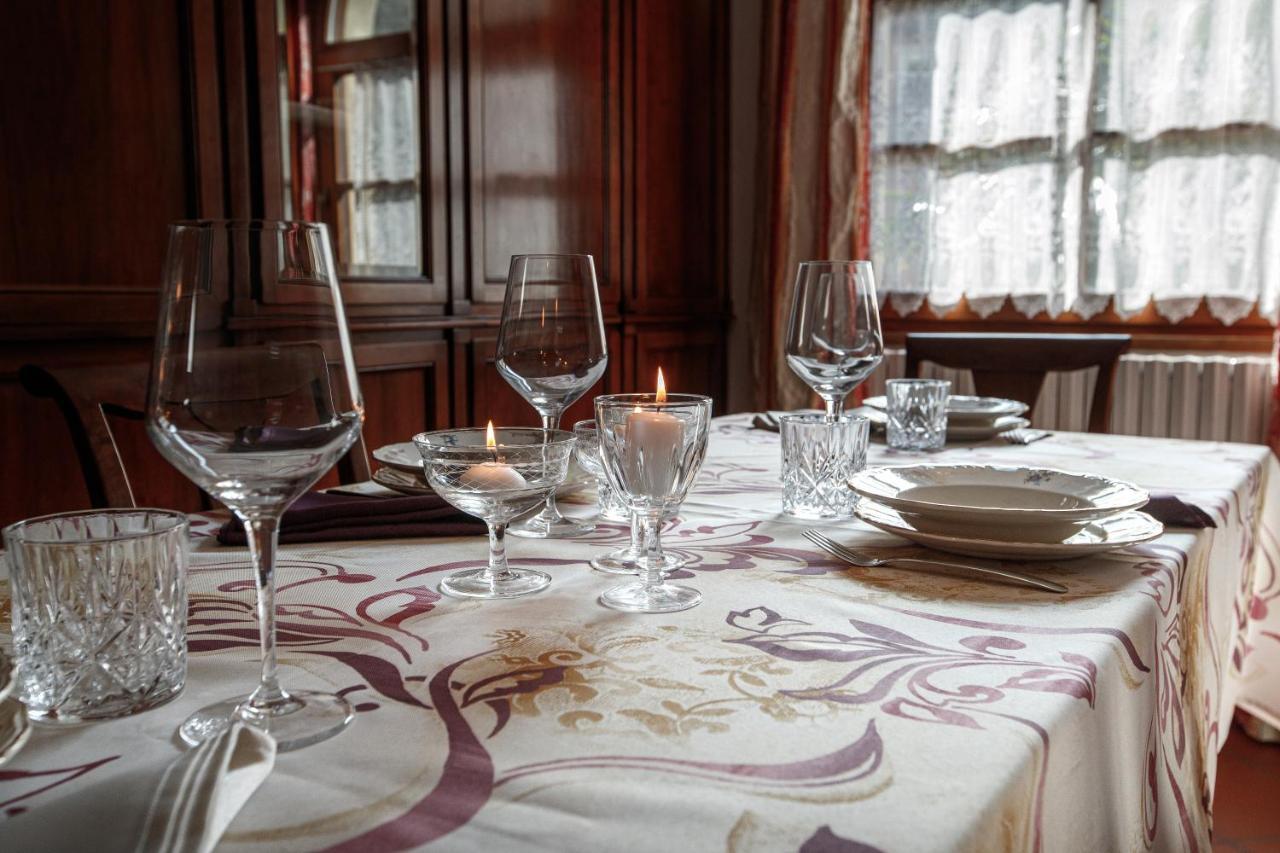 IL COMO' DELLA CIVETTA - Taverna “La Fenice” Stazzona Esterno foto