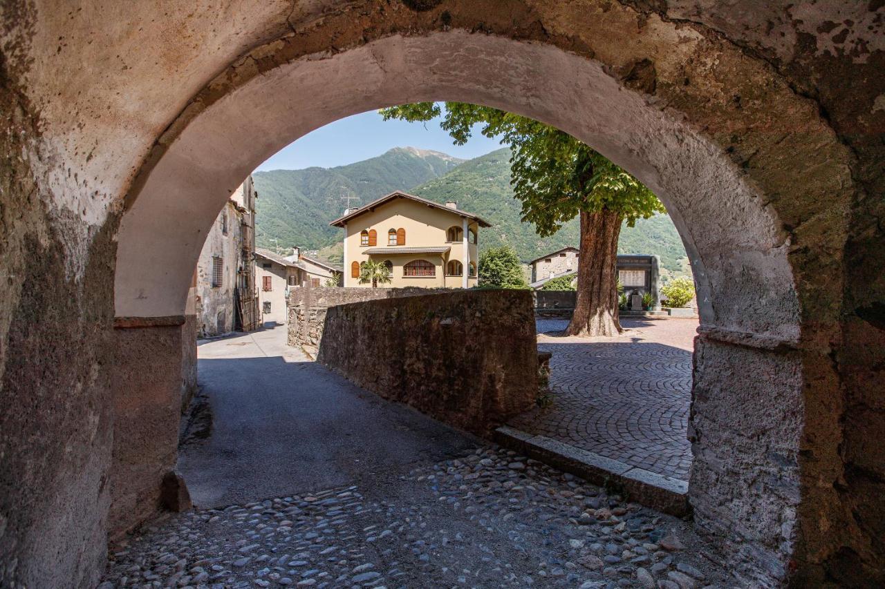 IL COMO' DELLA CIVETTA - Taverna “La Fenice” Stazzona Esterno foto